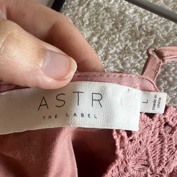 Astr Pink Midi Dress with Elegant Design - Picture 3 of 3